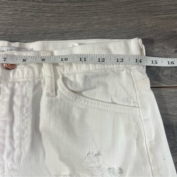KanCan White Cut Off Shorts Womens size 25 - Picture 7 of 9